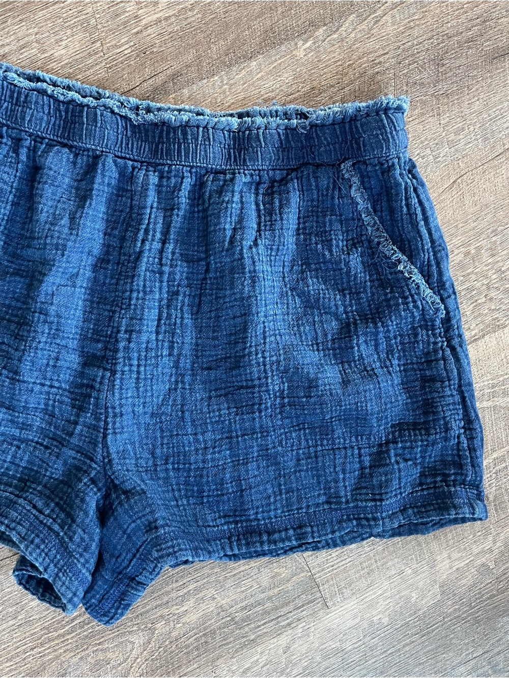 Aerie 100% gauzy cotton pull on high waist navy blue shorts - Picture 4 of 7